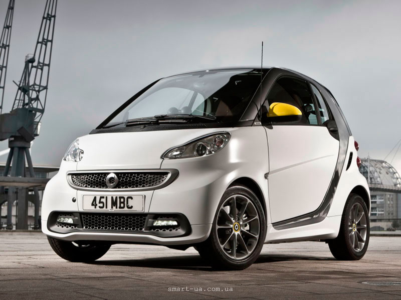 35 smart ua smart fortwo special edition by boconcept uk-spec 9